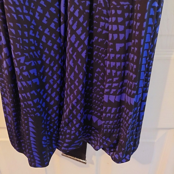 BCBGMaxAzria Mini Dress Size Medium - Picture 4 of 5